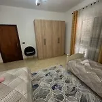 Grey Pearl Residence, Casa de hóspedes Durrës