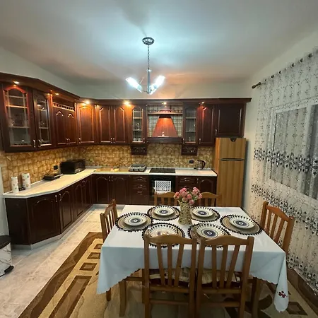 Grey Pearl Residence, Konukevi Dıraç