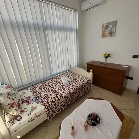 Grey Pearl Residence, *